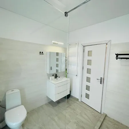 Black Sea Booking - Edu Apartmán