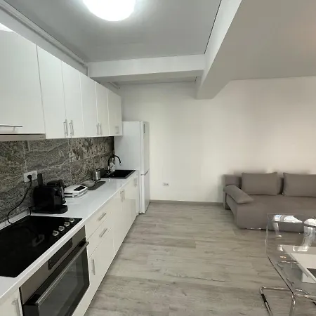 Black Sea Booking - Edu Apartmán